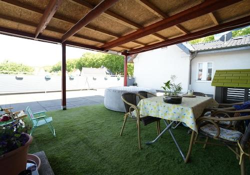 2. Wohnung Terrasse 