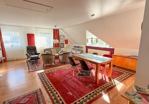 Wohnzimmer im Dachgeschoss der Wohnheit
