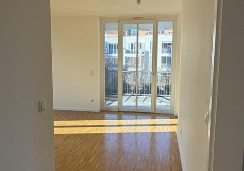 Blick Gang in Ess-Wohnbereich