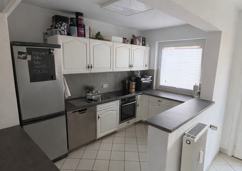 Property thumbnail 2