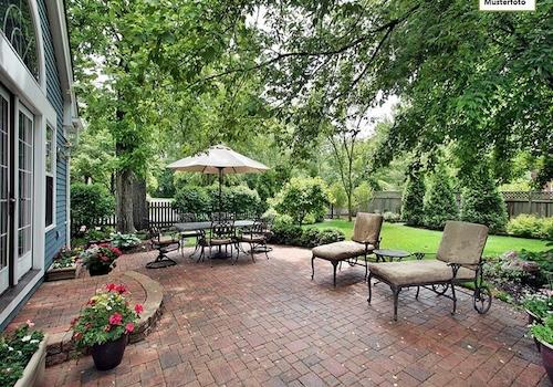 Einfamilienhaus_Gartenansicht