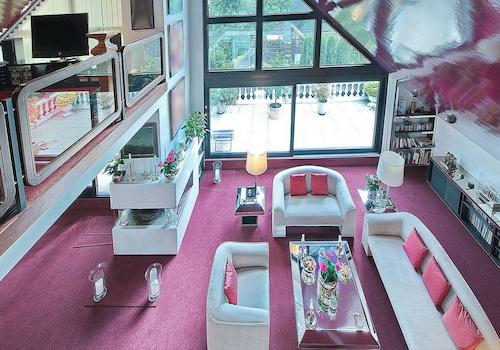 Blick ins Wohnzimmer