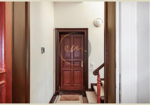 Treppenhaus (Seitenflügel)