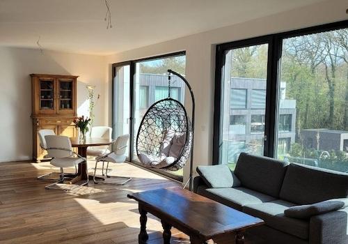 Offener Wohn- und Essbereich