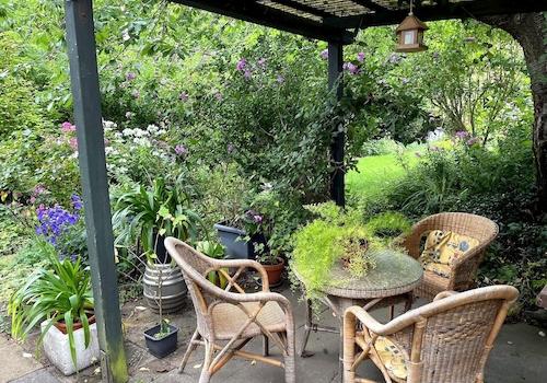 überdachter Terrassenteil