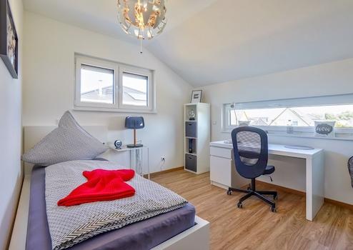 Property thumbnail 14