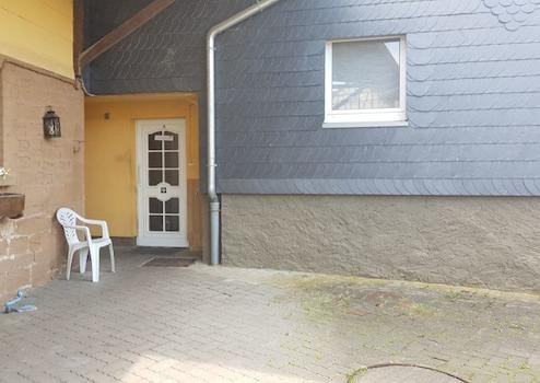 Property thumbnail 2