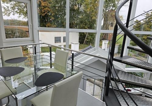 Sitzecke im Glashaus