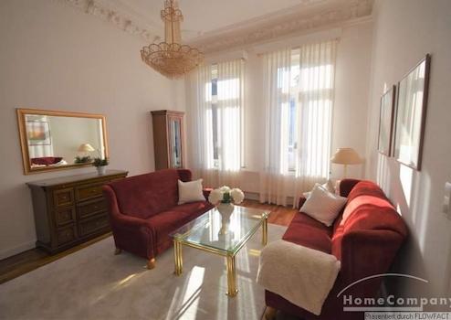 ***Top-Wohnung über 2 Etagen mit Garten