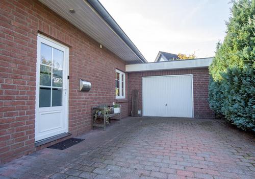 Seiteneingang/Garage