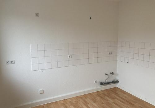 Küche mit Fenster - Musterbild