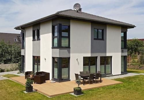 Kunden Haus Seitenansicht 