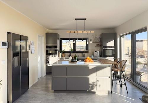 Hochwertige Einbauküche