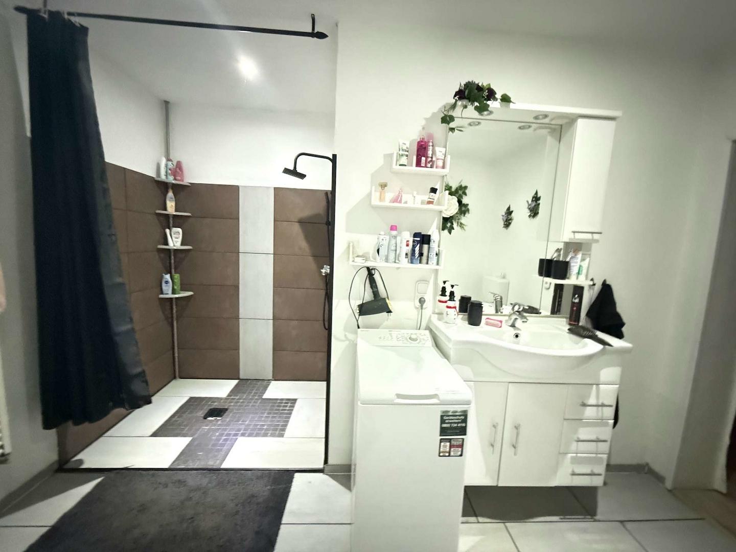 Bad Einliegerwohnung