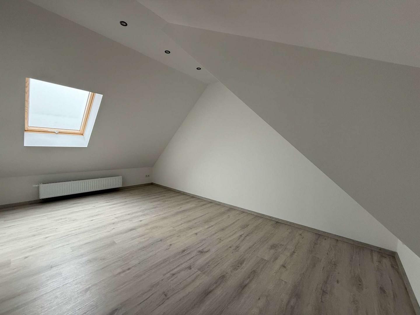 Zimmer links