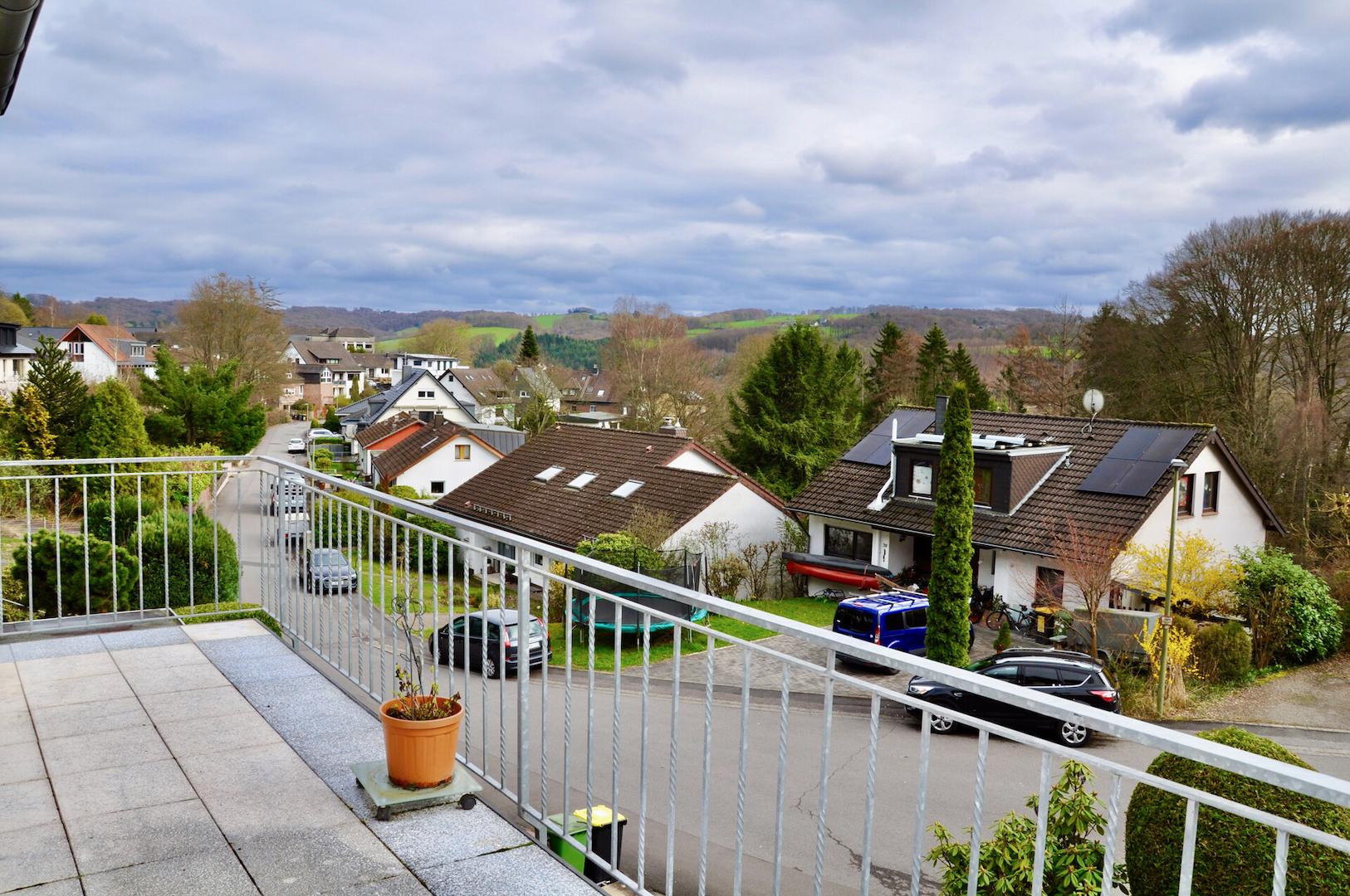Ausblick vom Balkon (EG)