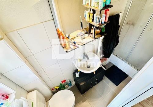 OG2 Wohnung / Maisonette Bad / Dusche