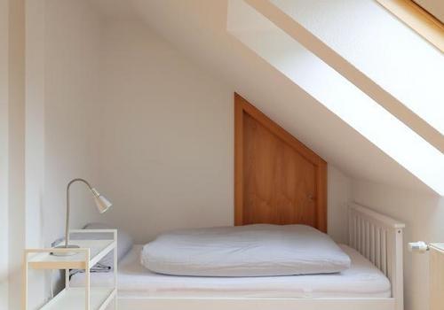 Blick ins kleine Schlafzimmer