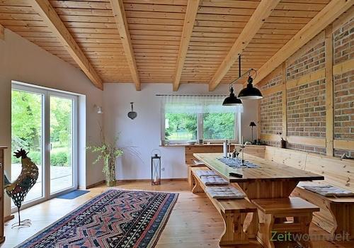 Blick ins Wohnzimmer