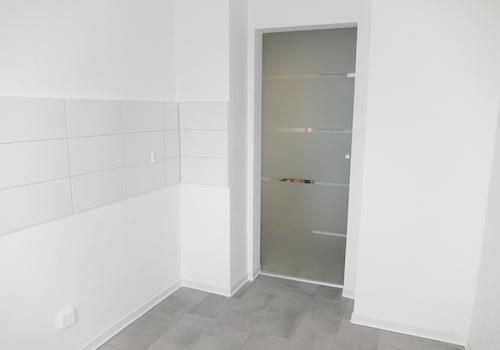 Küche_Blick zur Tür