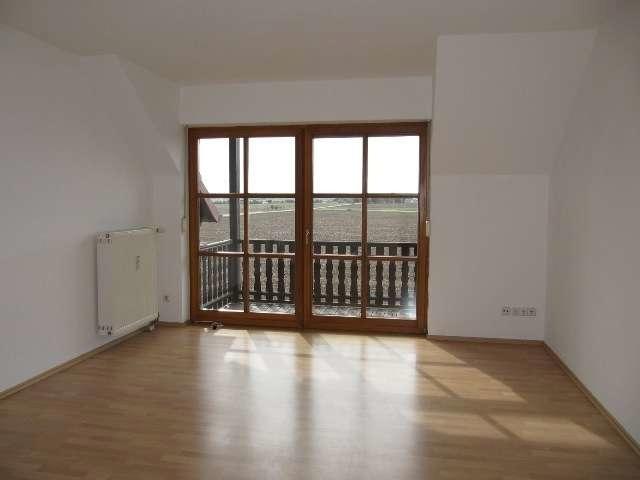 Wohnzimmer Zugang Balkon