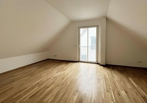 Dachgeschoss Zimmer 1