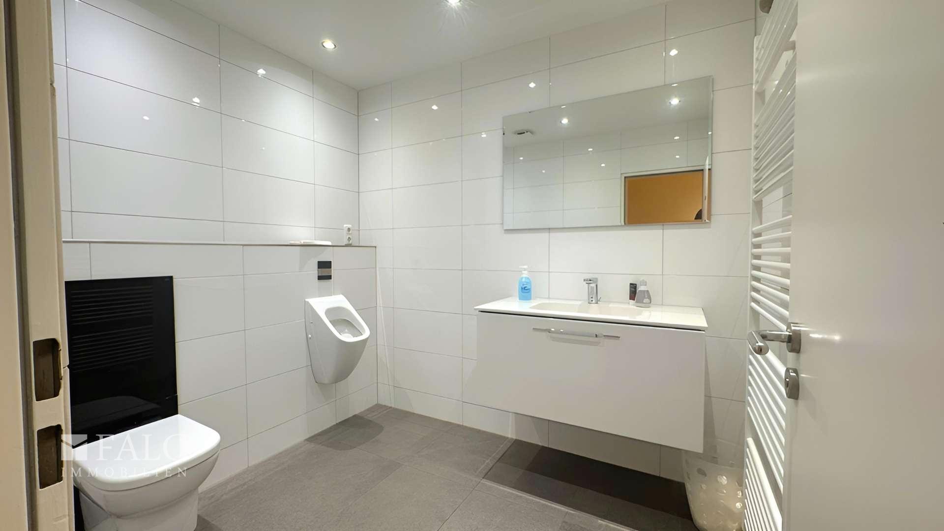 Kunden WC-Herren 