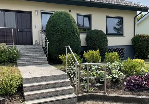 Eingangsbereich außen 1