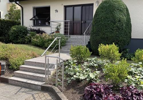 Eingangsbereich außen 2