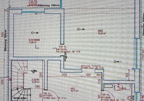 Untergeschoss- ebenerdig 
