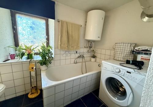 Tageslicht-Badezimmer 