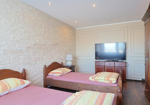 Großes Schlafzimmer