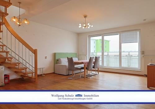 offener Wohn- und Essbereich