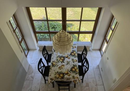 Blick von Galerie/Esszimmer