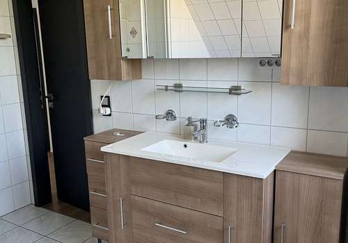 Ausstattung Bad 1.OG