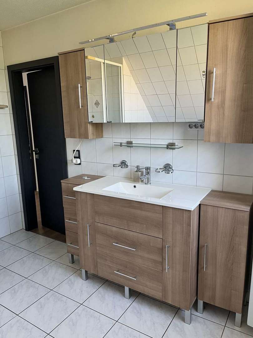 Ausstattung Bad 1.OG