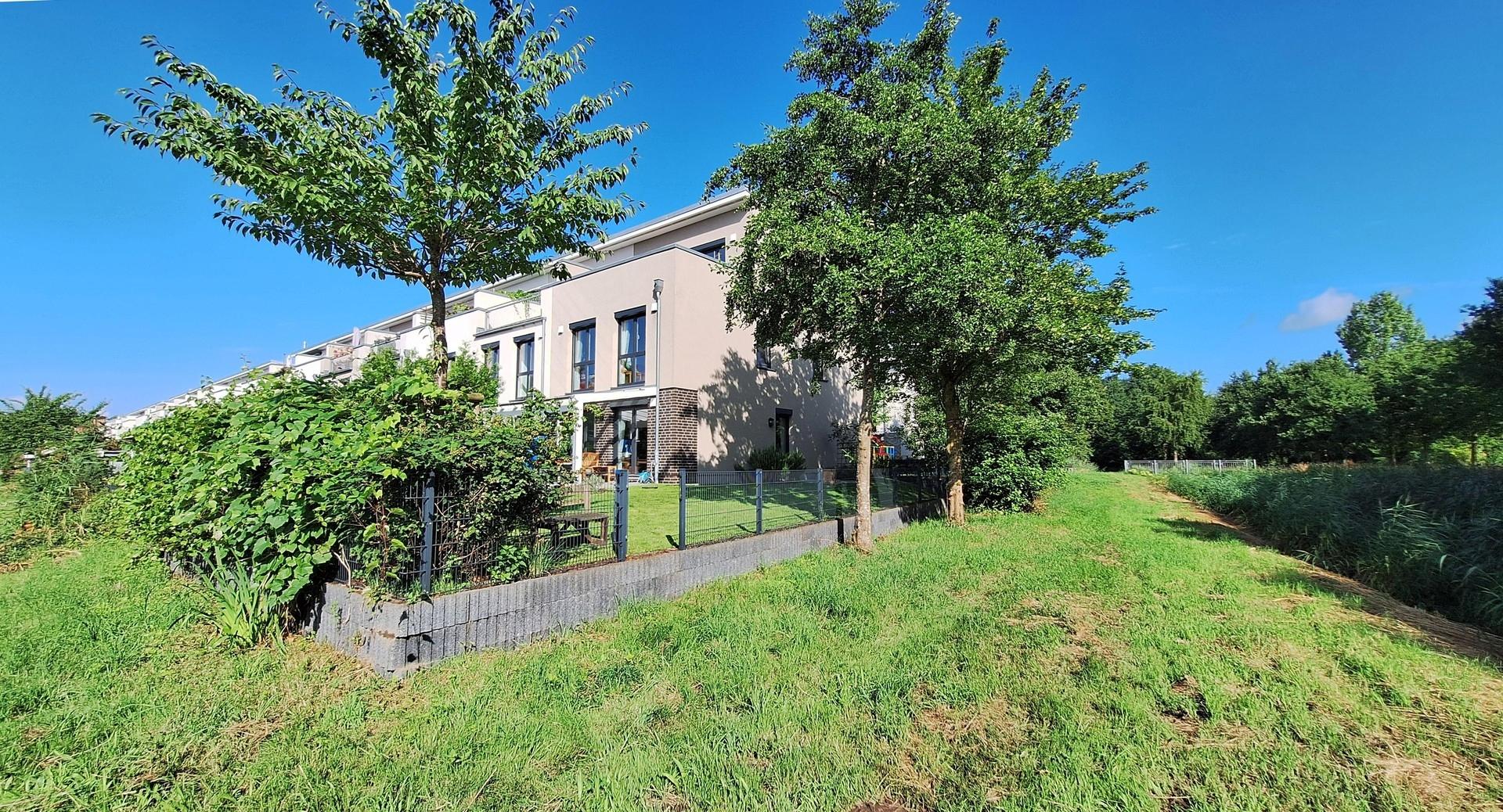 Panorama - Haus Südostseite