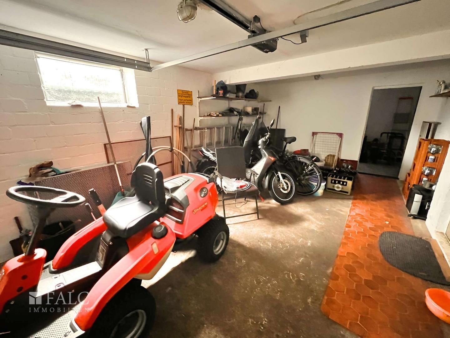 Garage_KG