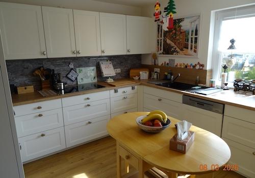 Küche mit Ceranfeld