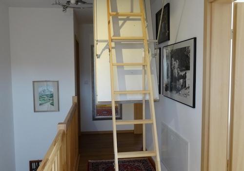 Aufgang zur Abstellfläche Dach