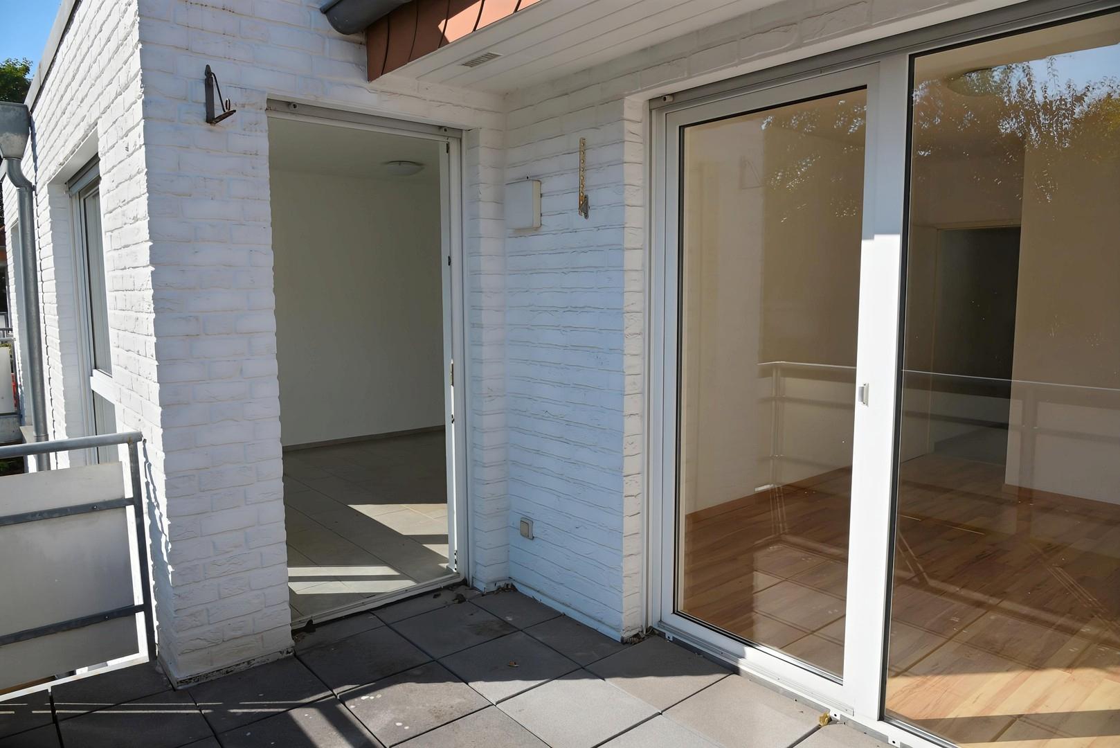 Balkonzugang Wohnzimmer