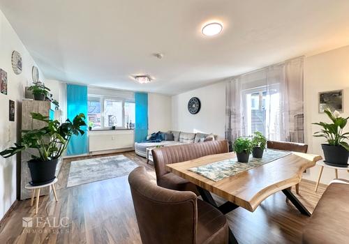 Wohnzimmer- und Essbereich