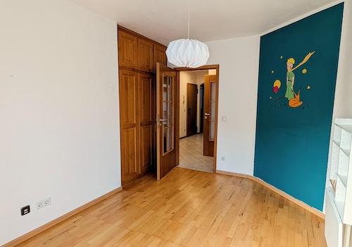 Kinder-/Arbeitszimmer