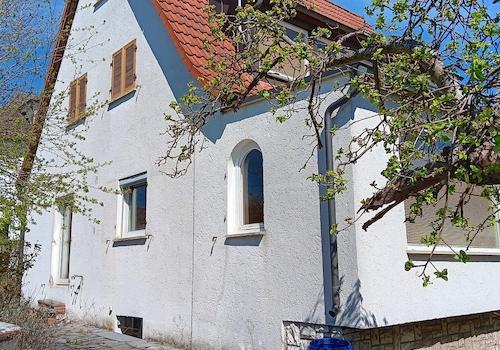 Westseite mit Garten