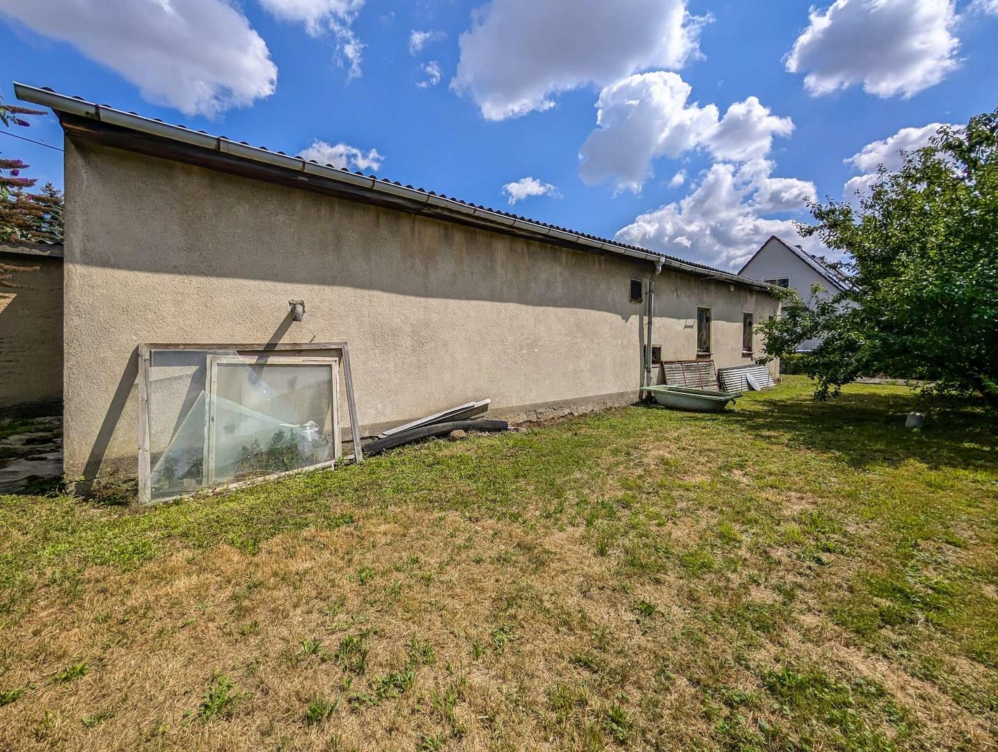 Großzügige Gartenfläche