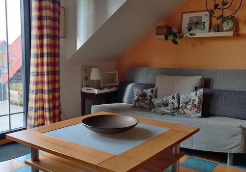 Gästezimmer mit Balkonzugang