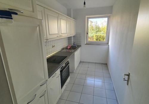 Küche - Blick zur Terrasse