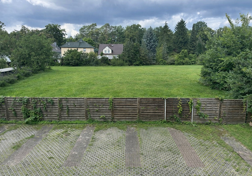 Blick auf das Grundstück_clean