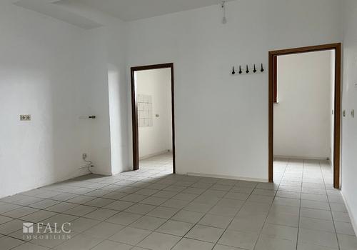 Doppelter Durchgang zur Küche