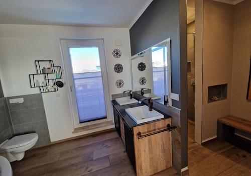 Masterbad en Suite OG